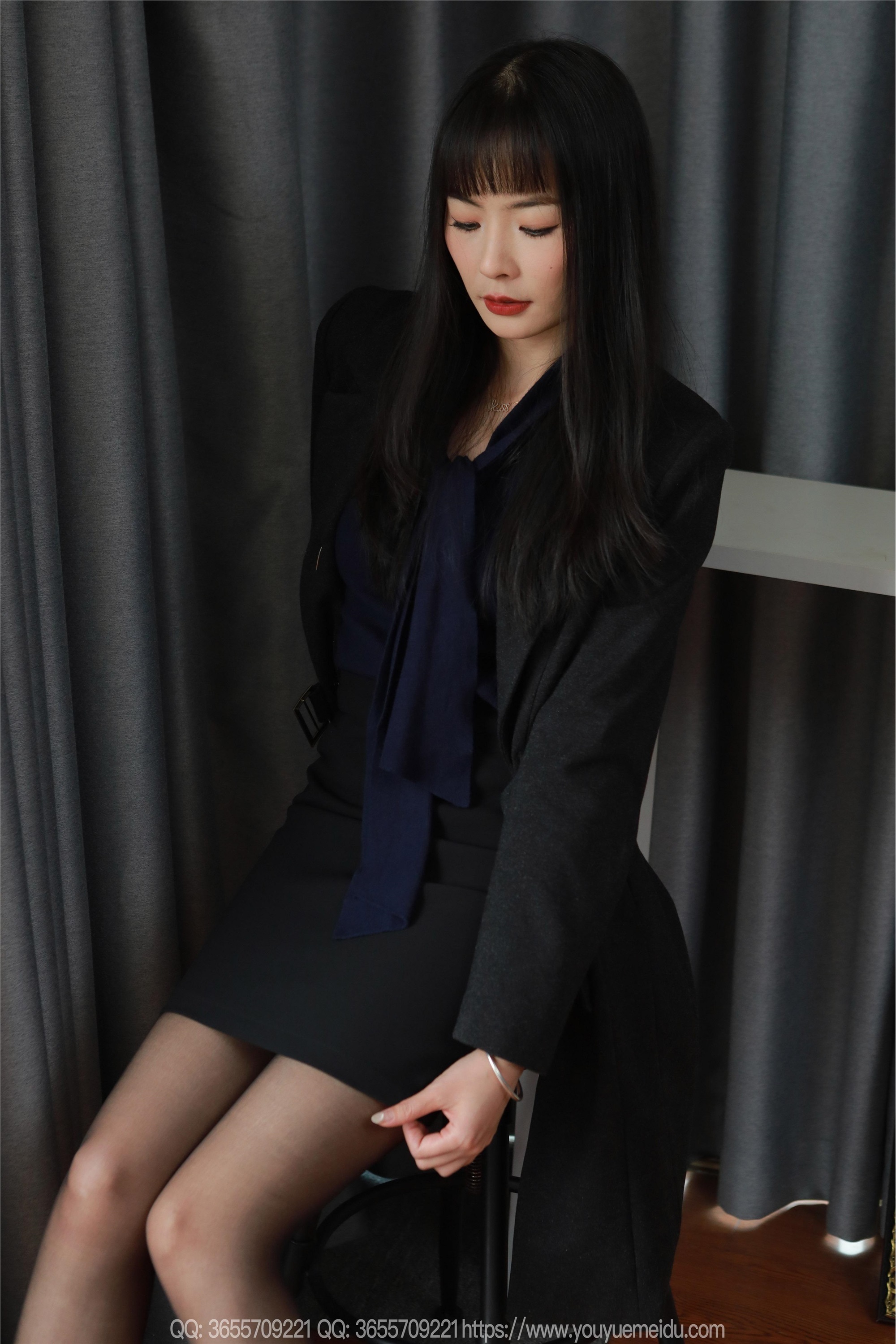 IESS异思趣向  2025.04.01 丝享家 2016 小金《黑丝平刘海》